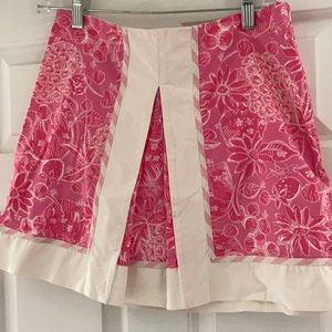 Lilly Pulitzer skort size 4
